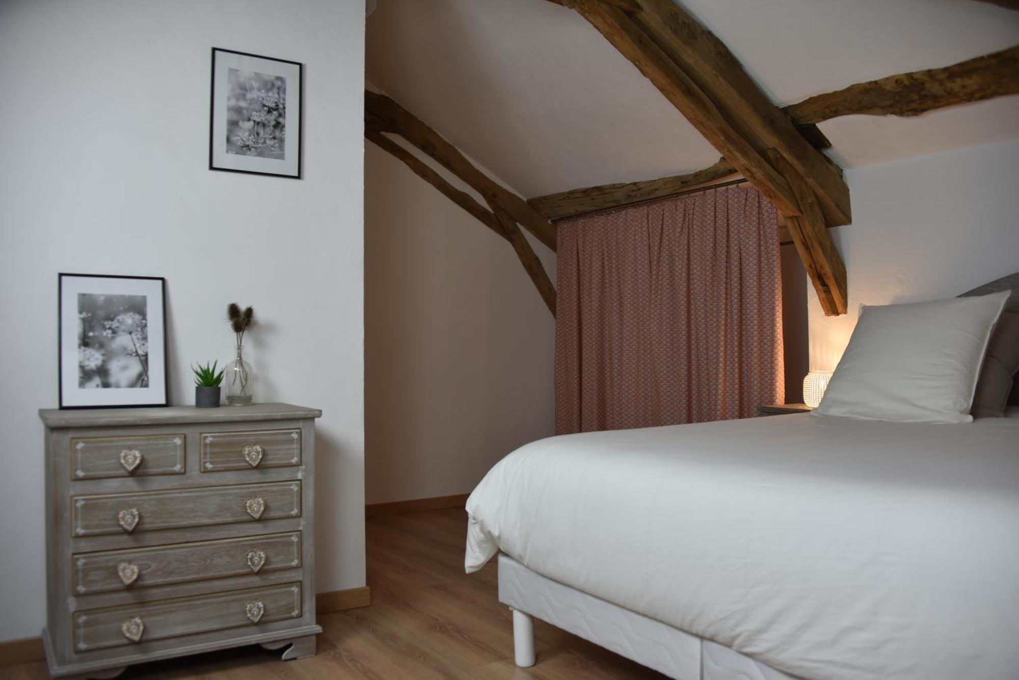 Les Collines Du Quercy Blanc Villa Castelnau-Montratier Стая снимка